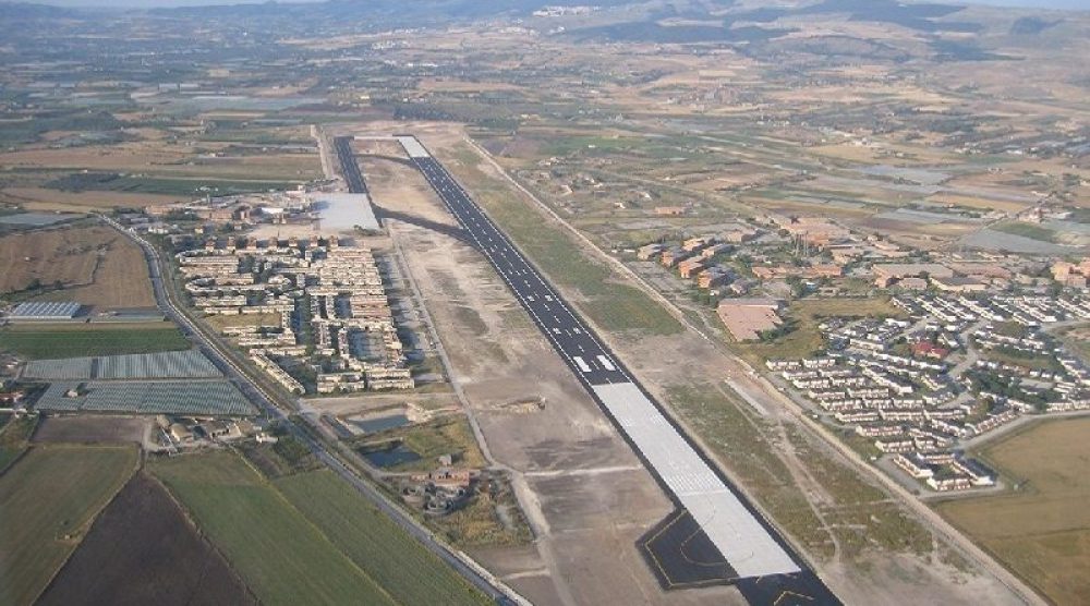 La pista dell'aeroporto di Comiso-1